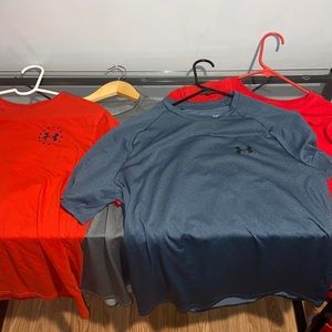 Medium T’s under armour and Nike.